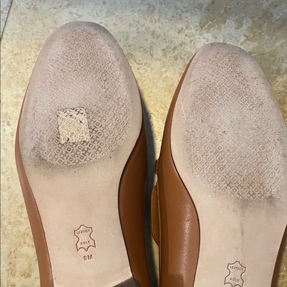 Tory Burch Mini Benton Charm Loafer with Gold Chain Detail - Picture 13 of 15
